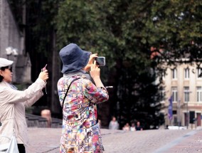 黄秀玲的银幕之旅，她所拍摄的电影作品黄秀玲拍过哪些电影啊